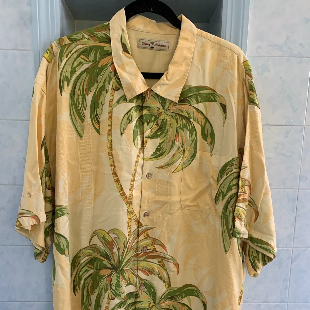 TOMMY BAHAMA SILK TROPICAL SHIRT with PALM TREES BIG and TALL SIZE XXL